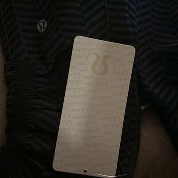 Lululemon In The Flow Crop II Heathered Naval Blue Leggings Size 4 / NWT - Picture 5 of 6